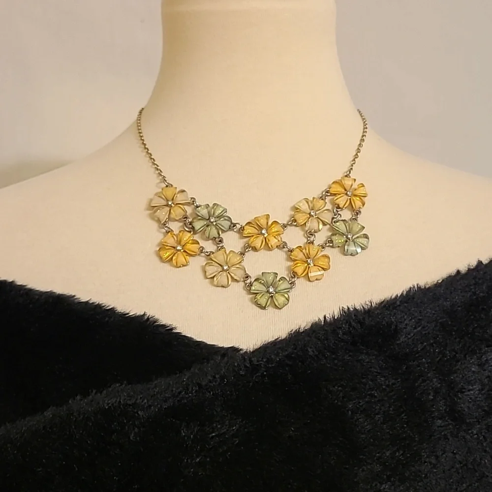 Yellow and Green Floral Design Statement Necklace - Picture 6 of 9